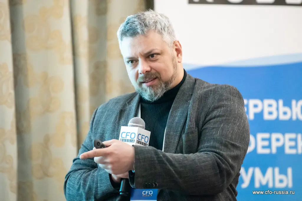 Дмитрий Фадин<br />
Директор по стратегическому развитию и инновациям<br />
ИНВИТРО ART_6699 Fadin.jpg